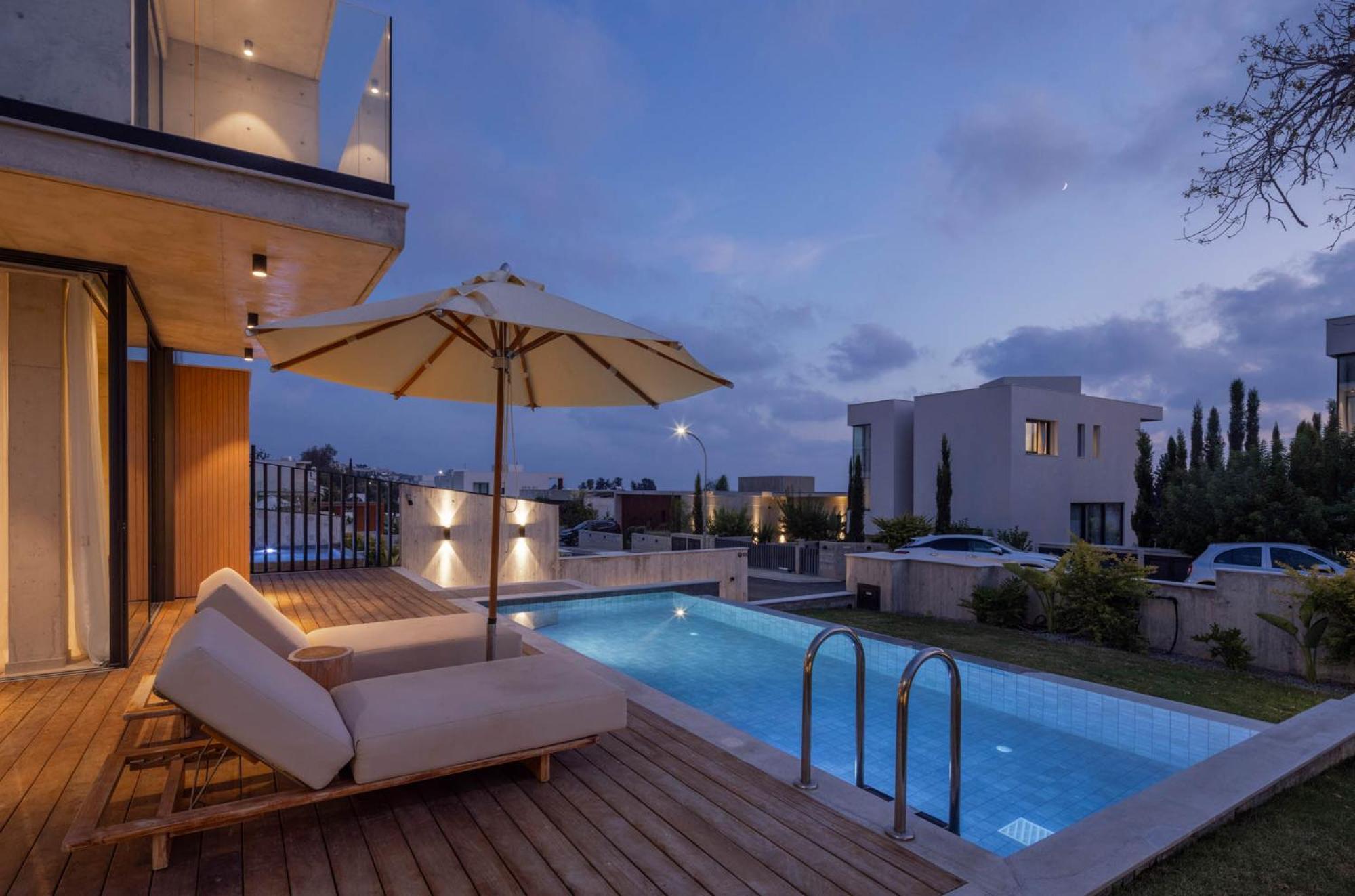 Greenvale Park Villas Klorakas Exterior photo